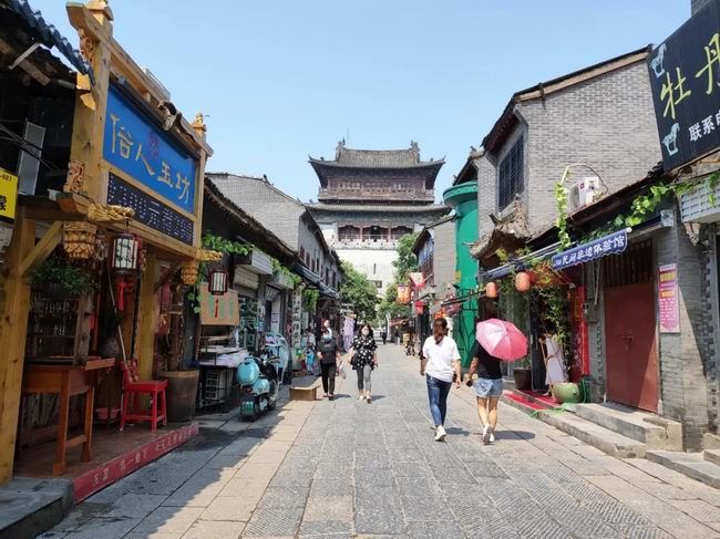 洛陽(yáng)這個(gè)網(wǎng)紅景區(qū)的停車場(chǎng)加入平臺(tái)！位置、泊位數(shù)、停車券點(diǎn)擊查看！